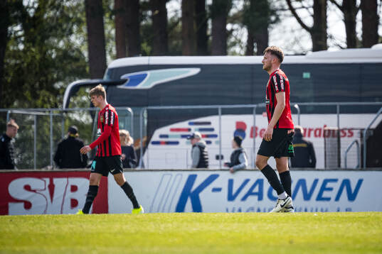 Brommapojkarnas Alexander Abrahamsson deppar