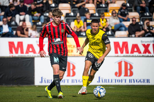 Brommapojkarnas Frederik Christensen och Mjällbys Nicklas