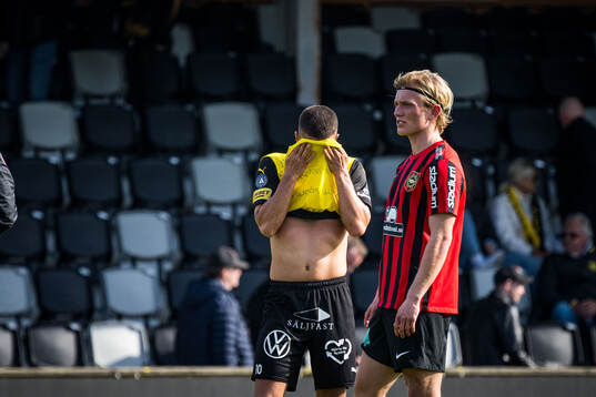 Mjällbys Nicklas Røjkjær och Brommapojkarnas Alexander