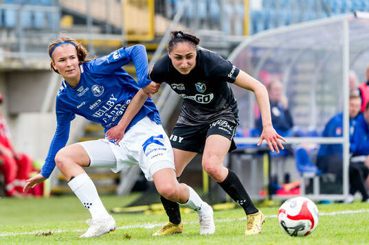 Trelleborgs Thelma Persson Welin och Växjö DFFs Nesrin