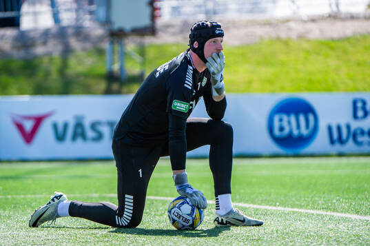 Brages målvakt Viktor Frodig