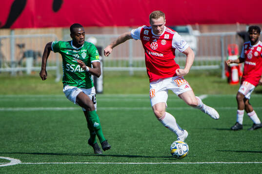 Brages Adil Titi och Sandvikens James Joseph Kirby