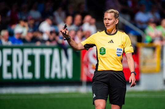 Domare Tess Olofsson