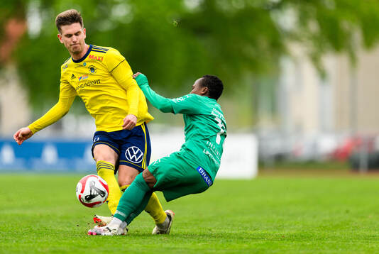 Ängelholms Niklas Svensson och Ljungskiles John Thomas