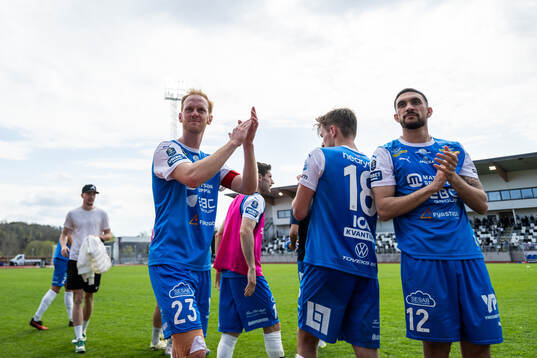 IK Oddevolds Viktor Kruger och Daniel Krezic jublar