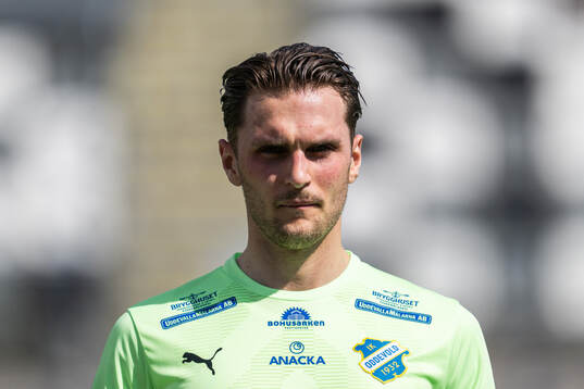 IK Oddevolds målvakt Oscar Ekman vid line-up