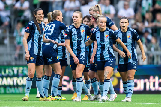 Djurgårdens Tove Almqvist jublar