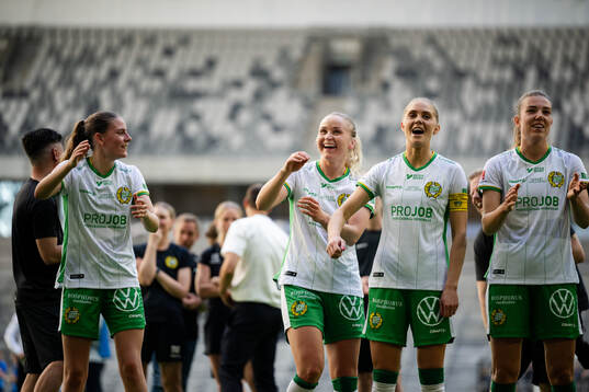 Hammarbys Anna Jøsendal jublar