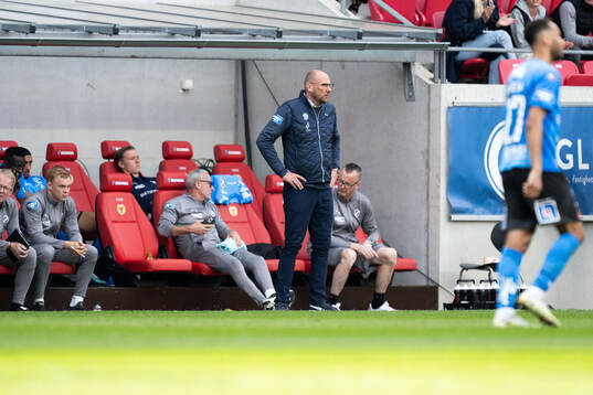 Halmstads tränare Magnus Haglund deppar