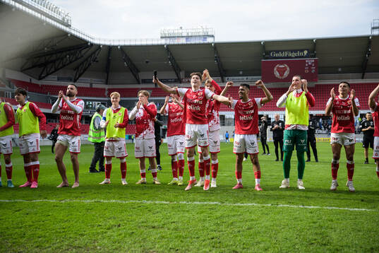 Kalmars Kevin Jensen jublar
