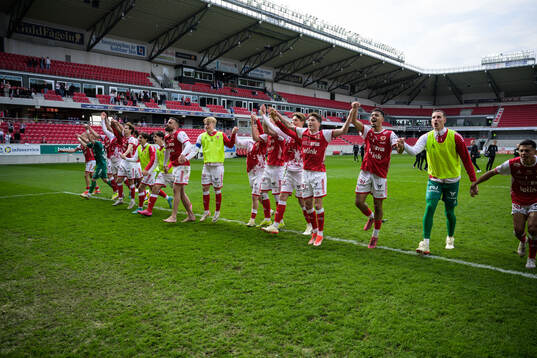 Kalmar spelare jublar