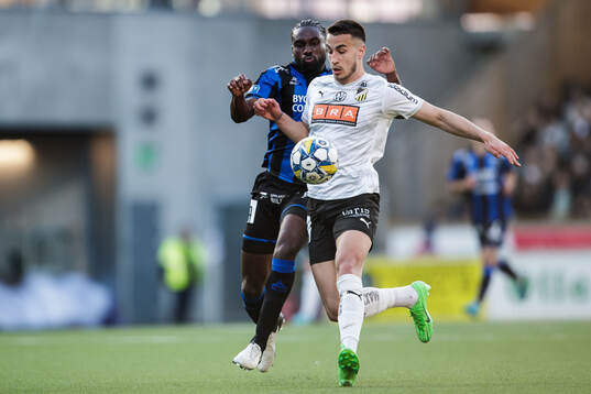 Sirius Patrick Nwadike och Häckens Srdjan Hrstic