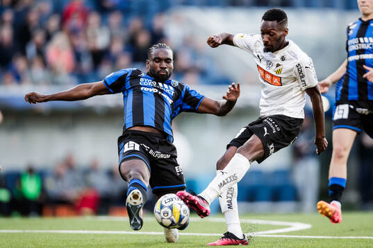Sirius Patrick Nwadike och Häckens Blair Sebastian Turgott