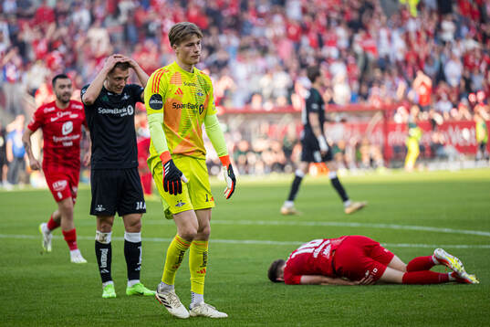 Emil Frederiksen and Sander Tangvik of Rosenborg looks
