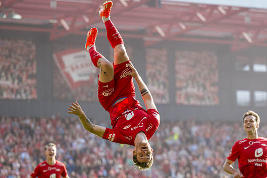 Ole Didrik Blomberg of Brann celebrates