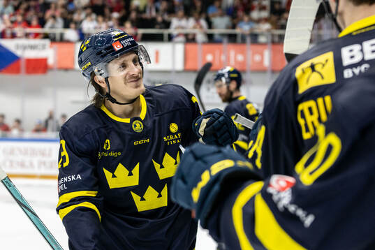 Marcus Sörensen celebrates