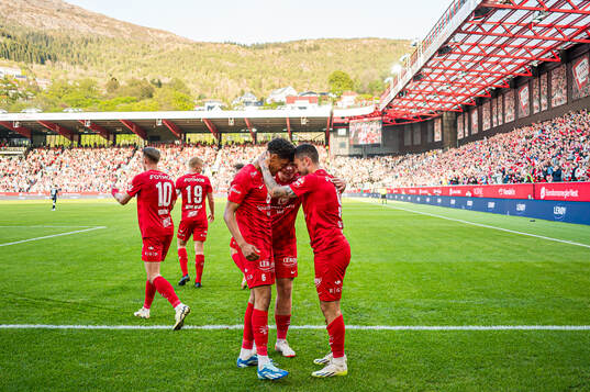 Niklas Castro of Brann celebrates