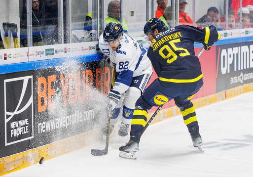 Jesper Mattila of Finland and André Burakovsky of Sweden
