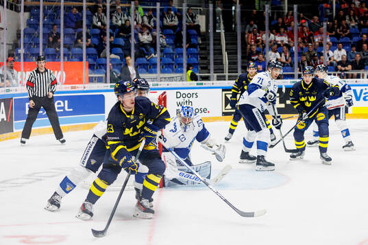 Lucas Raymond of Sweden and Felix Unger Sörum of Sweden