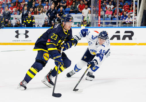 Lucas Raymond, Valtteri Puustinen
