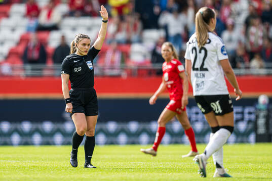 Karoline Marie Jensen, referee