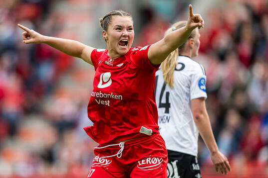 Anna Aahjem of Brann celebrates