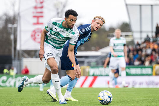 Västerås Alex Douglas och Djurgårdens Tobias Gulliksen