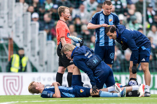 Djurgårdens Oskar Fallenius har ont