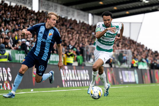 Djurgårdens Oskar Fallenius och Västerås Alex Douglas