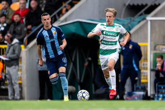Djurgårdens Haris Radetinac och Västerås Marcus Linday