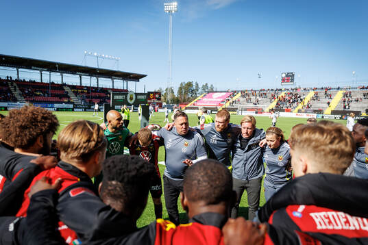 Östersunds huvudtränare Magnus Powell