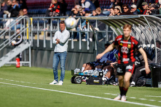 Örebros tränare Christian Järdler