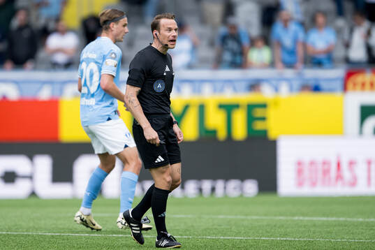 Domare Kristoffer Karlsson
