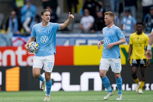 Malmö FFs Erik Botheim och Anders Christiansen jublar