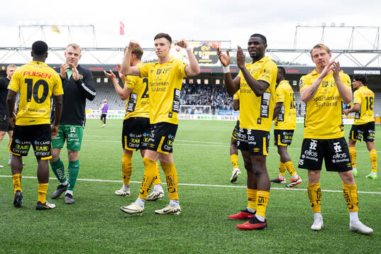 Elfsborgs spelare jublar
