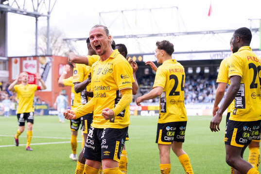 Elfsborgs Niklas Hult  jublar