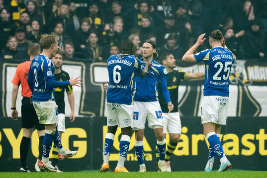 IFK Norrköpings Arnor Traustason jublar