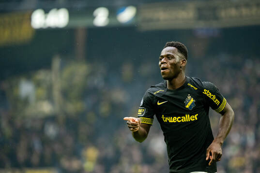 AIKs Ismaila Coulibaly jublar