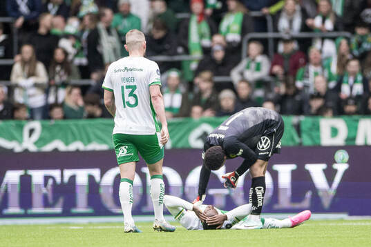 Hammarbys Shaquille Pinas har ont