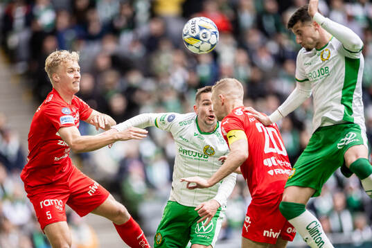 Värnamos Victor Larsson och Hammarbys Oscar Johansson