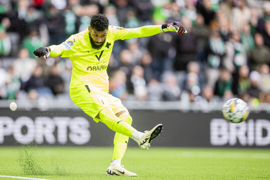 Värnamos målvakt Jonathan Ursin Rasheed