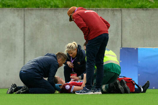 Ina Raaum Andreassen of Norway in pain