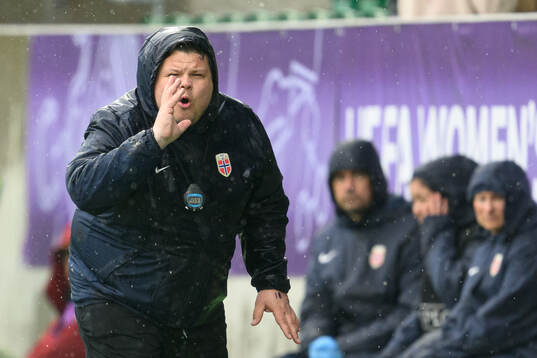 Head coach Børje Sørensen of Norway