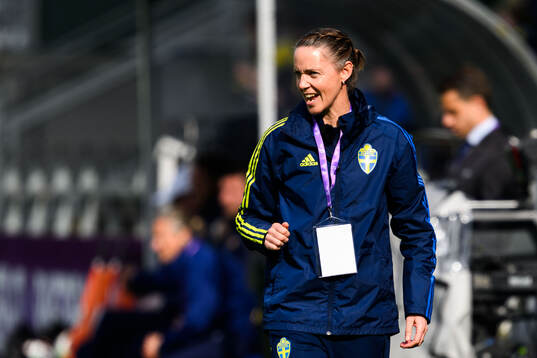 Head coach Lovisa Delby of Sweden