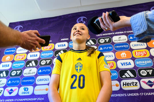 Nova Rolfsson of Sweden