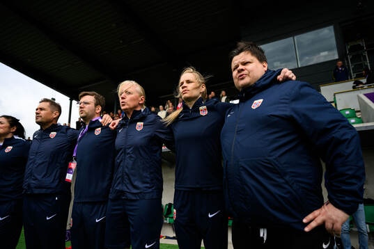 Head coach Børje Sørensen of Norway