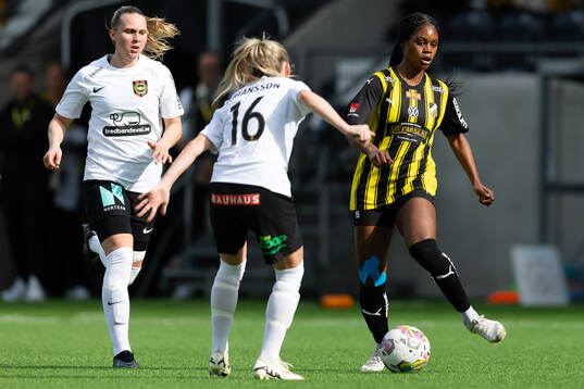 Häckens Ishata Jasmine Hamid mot Brommapojkarnas Ellinor