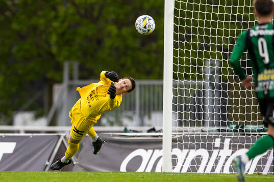 Trelleborgs målvakt Andreas Larsen