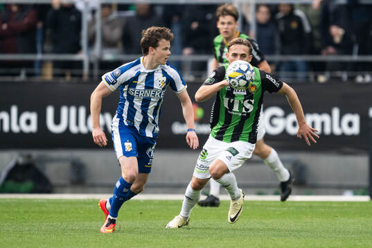 IFK Göteborgs Kolbeinn Thordarson och GAIS Jack Cooper-Love