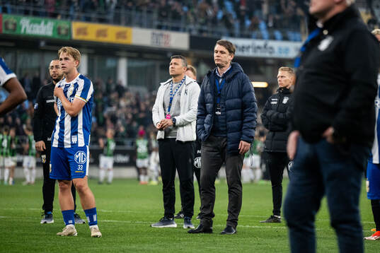 IFK Göteborgs tekniska direktör Ola Larsson deppar